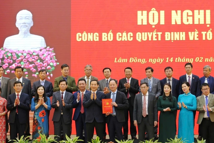 Lâm Đồng thành lập mới 2 Đảng bộ