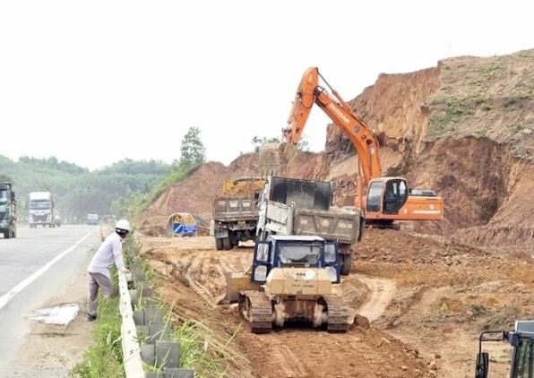 Lào Cai: Giải quyết dứt điểm các dự án tồn đọng, dừng thi công