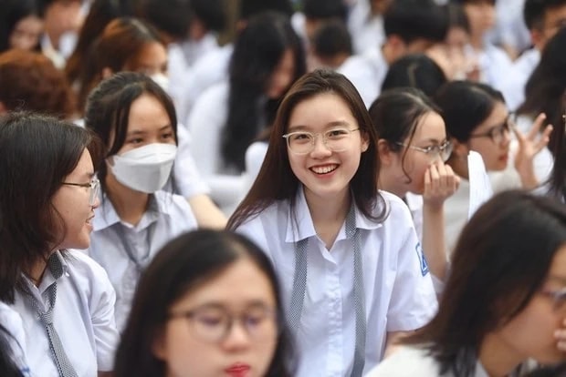 Bộ GD-ĐT: Tăng cường sự giám sát của phụ huynh và toàn xã hội đối với dạy thêm, học thêm