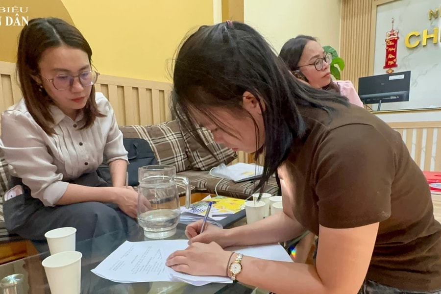 Bị đình chỉ hoạt động, cơ sở nha khoa vẫn ngang nhiên nhận khách