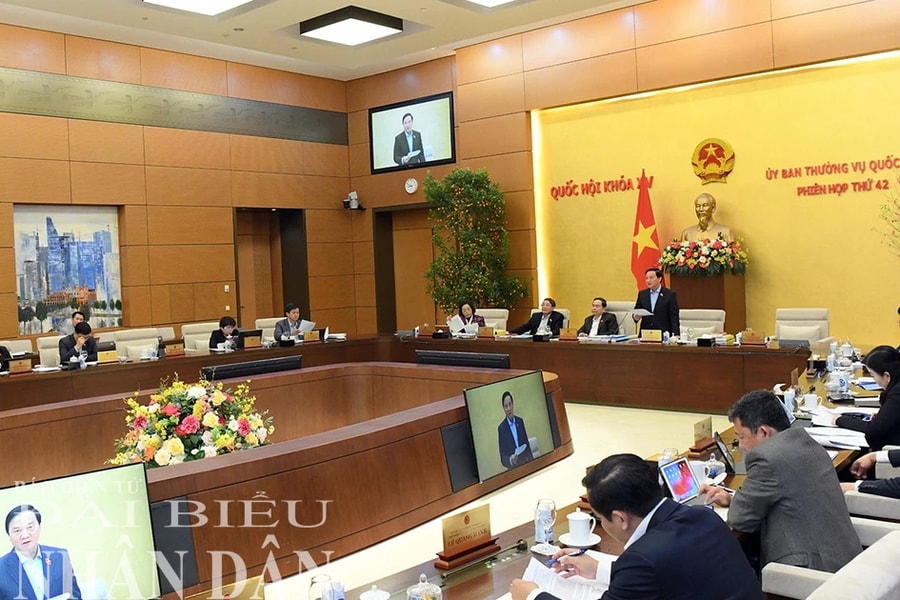 NGHỊ QUYẾT Về việc phê chuẩn thôi giữ chức vụ Phó Trưởng Đoàn đại biểu Quốc hội chuyên trách Đoàn ĐBQH khóa XV tỉnh Hưng Yên