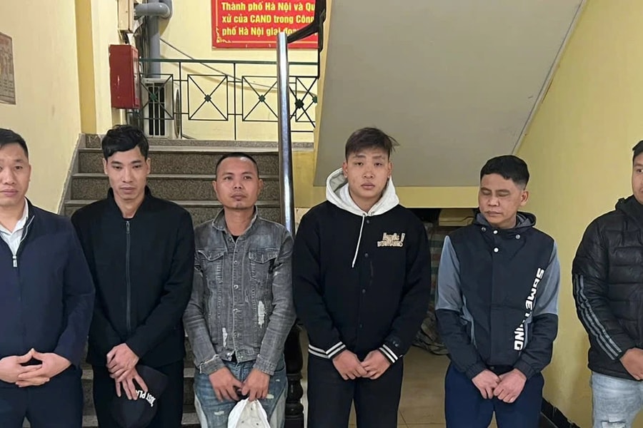 Hà Nội: Tạm giữ 9 đối tượng trong vụ tạt axit một phụ nữ ở thị xã Sơn Tây