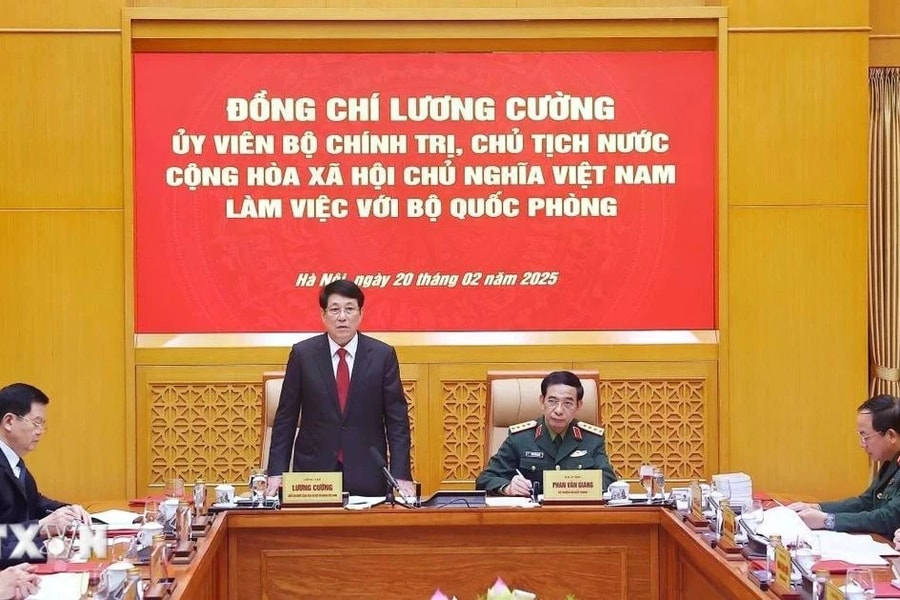 Chủ tịch nước Lương Cường làm việc với Bộ Quốc phòng