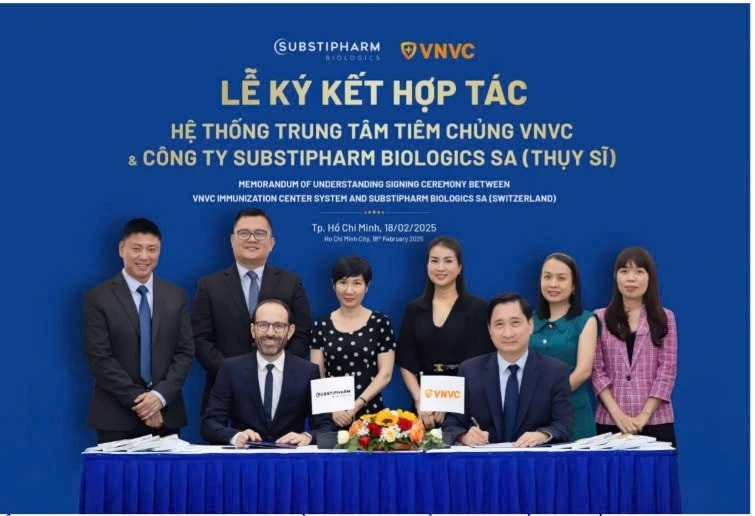 VNVC ký ghi nhớ hợp tác, sớm đưa vaccine tay chân miệng về Việt Nam