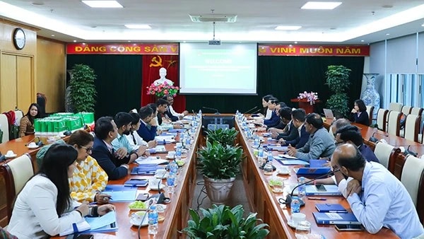 Viện Ngân hàng phát triển nông nghiệp và nông thôn Ấn Độ làm việc với Ngân hàng Chính sách xã hội Việt Nam