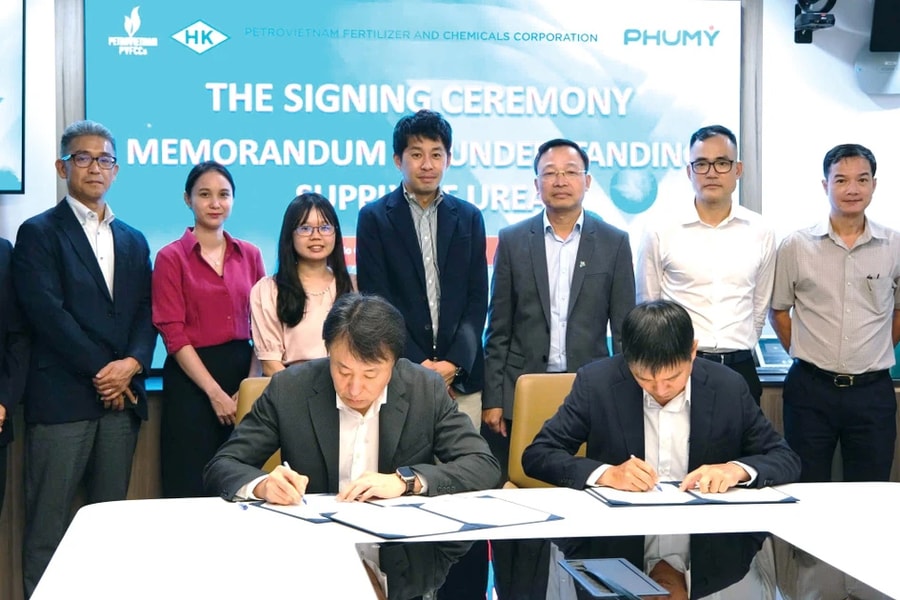 PVFCCo và Hanwa ký kết Biên bản Ghi nhớ 