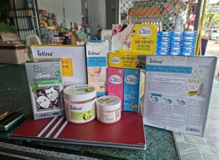 Công ty TNHH Vẻ đẹp Francia bị buộc thu hồi, tiêu hủy lô mỹ phẩm do không đạt chuẩn