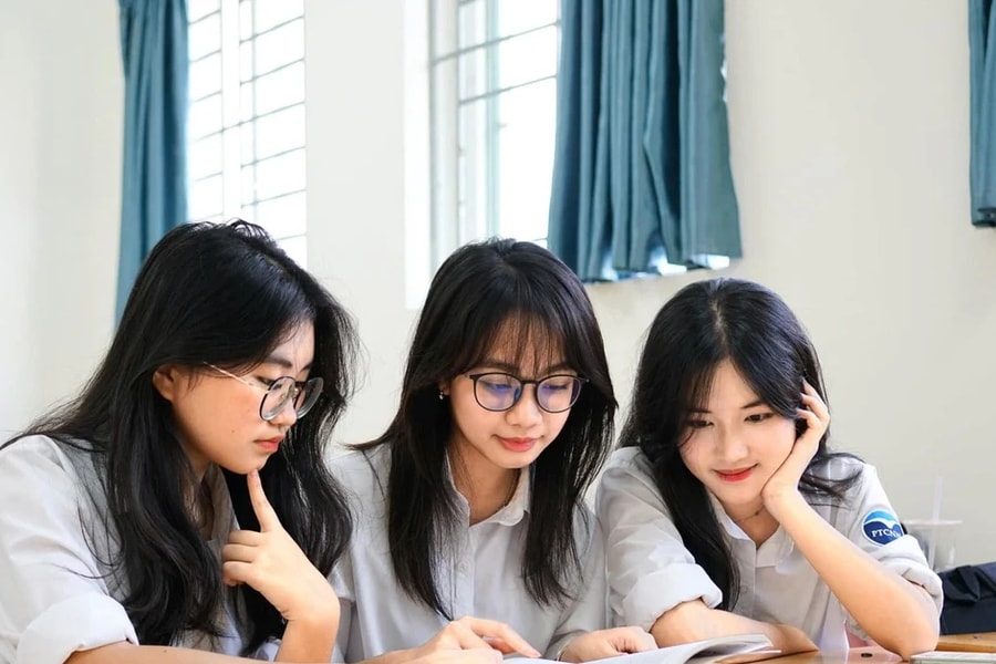  Hà Nội: Thay đổi bất ngờ trong các môn thi vào THPT chuyên Ngoại ngữ năm 2025