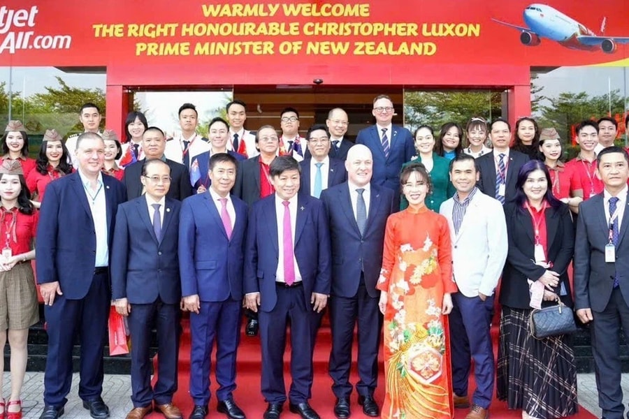 Thủ tướng New Zealand thăm Học viện Hàng không Vietjet
