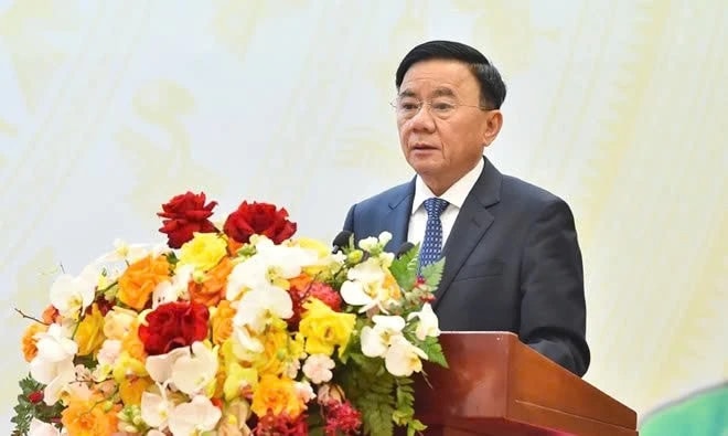 Kết luận của Bộ Chính trị, Ban Bí thư về triển khai nghiên cứu, đề xuất tiếp tục sắp xếp tổ chức bộ máy của hệ thống chính trị