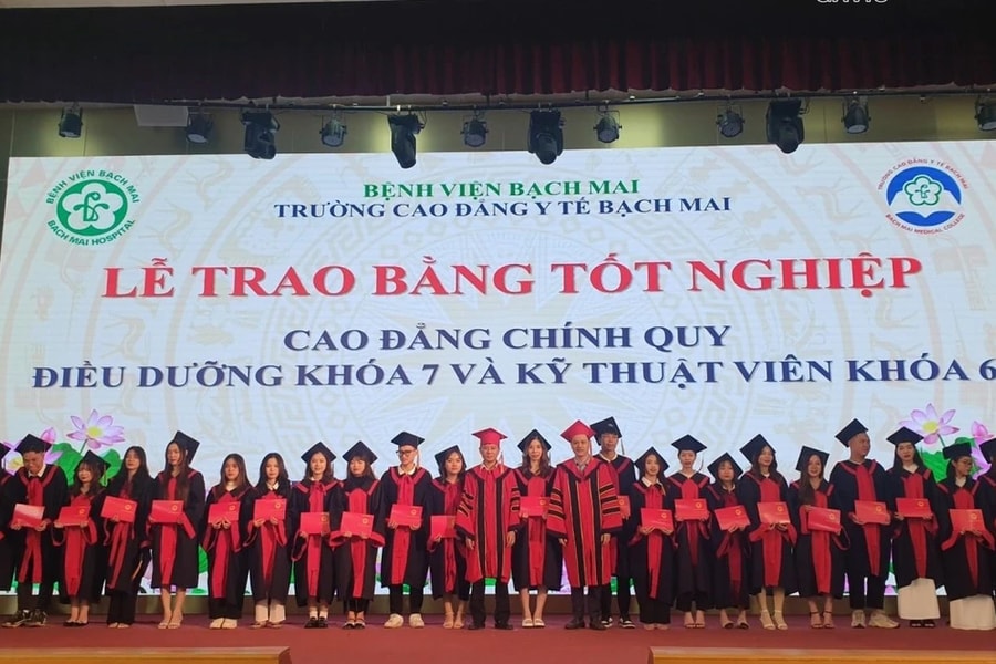 Bệnh viện Bạch Mai đề xuất thành lập Trường Đại học Y Dược Bạch Mai