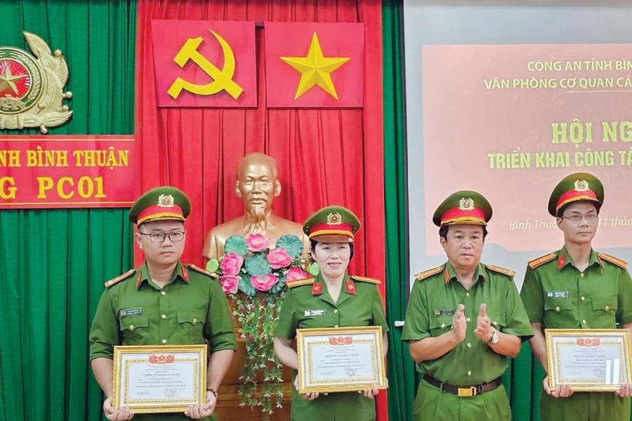 Nữ chiến sĩ công an với trái tim nhiệt huyết