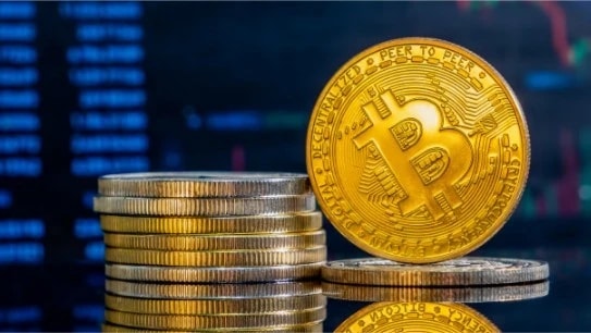 Nên áp thuế với giao dịch tiền số