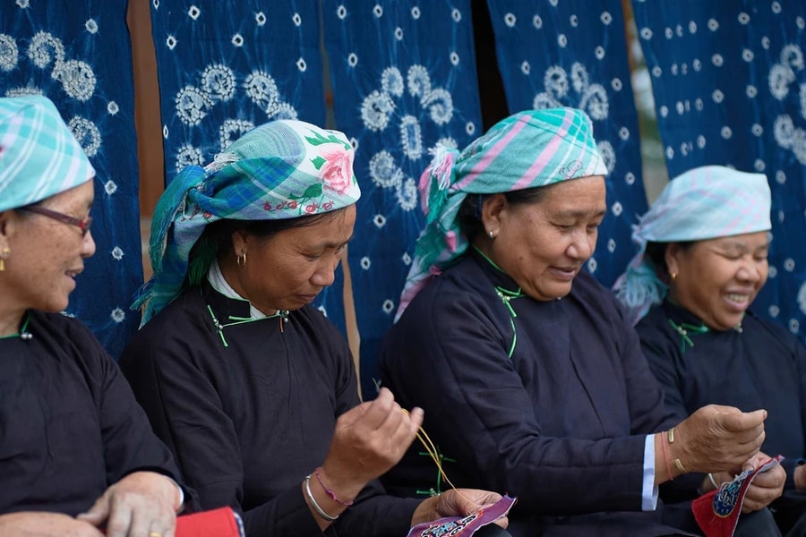 Phát triển nguồn nhân lực để giữ lửa làng nghề