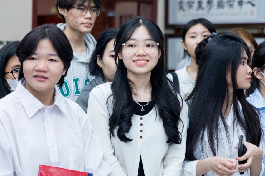 Hàng loạt trường đại học tăng học phí