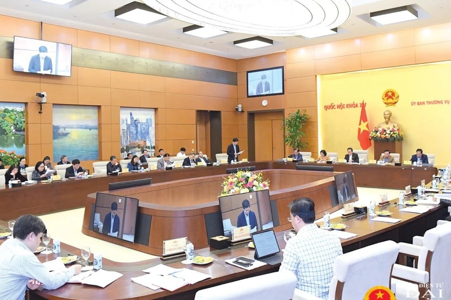 NGHỊ QUYẾT Phê chuẩn kết quả bầu Phó Chủ tịch Hội đồng Nhân dân tỉnh Cà Mau, nhiệm kỳ 2021- 2026