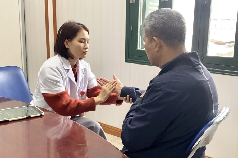 Kích thích não sâu - niềm hy vọng cho bệnh nhân Parkinson