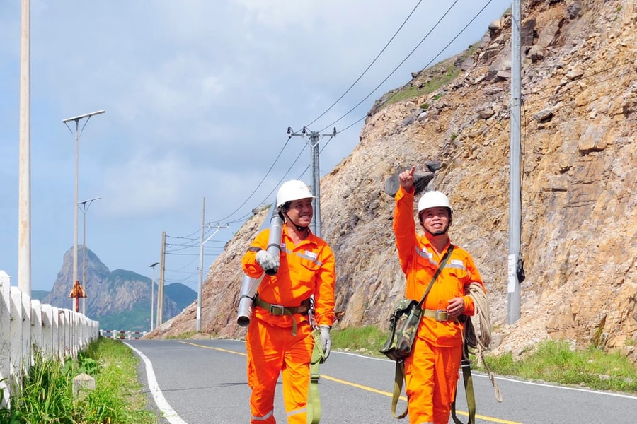 Lan tỏa dấu ấn 50 năm ngành Điện miền Nam qua 3 cuộc thi viết, chụp ảnh và video clip