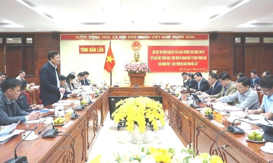 Gỡ khó giải phóng mặt bằng các dự án đầu tư công trọng điểm