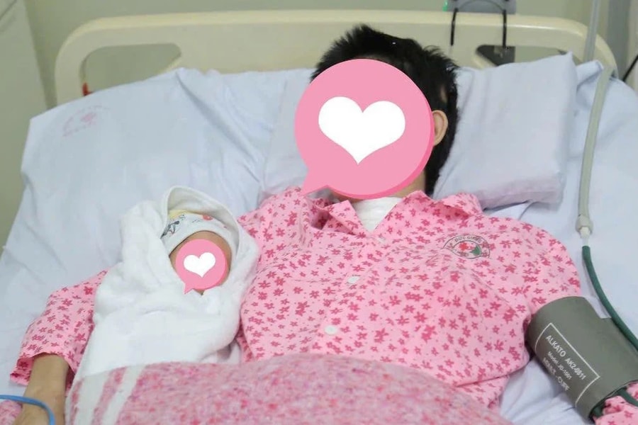 Bé trai chào đời khỏe mạnh sau 70 ngày mẹ hôn mê vì tai nạn giao thông
