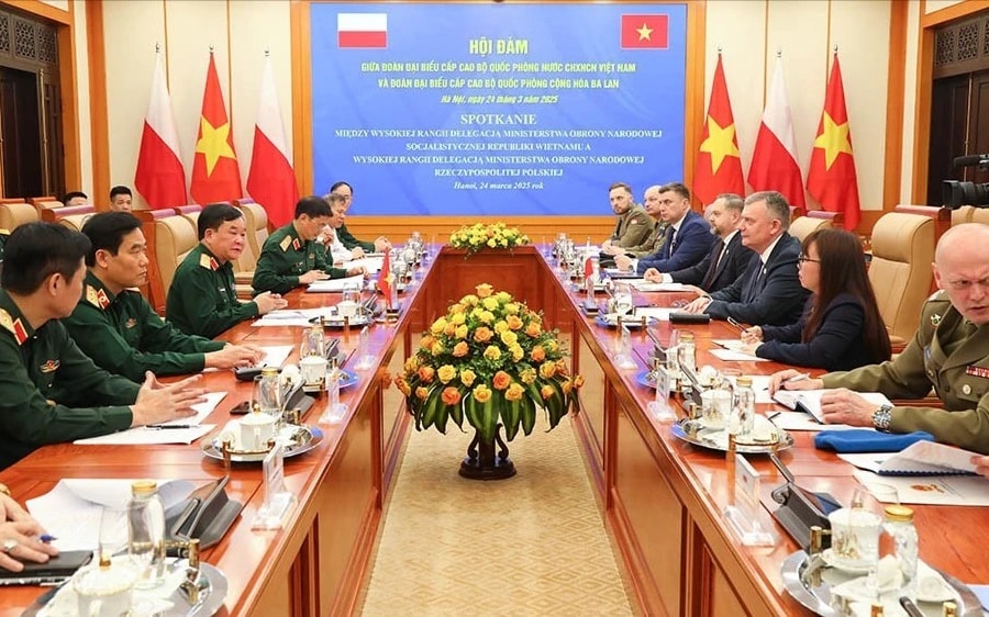 Việt Nam - Ba Lan nhất trí tăng cường hợp tác quốc phòng