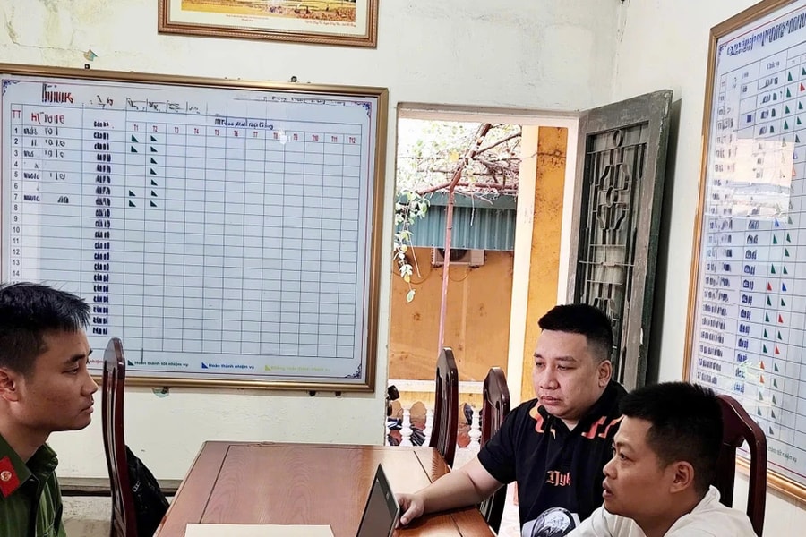 Phòng Cảnh sát THAHS và HTTP Công an tỉnh Bắc Giang vận động thành công đối tượng trốn truy nã ở Campuchia về đầu thú