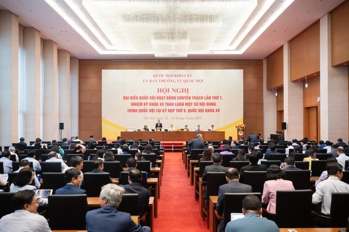 Cần có lộ trình điều chỉnh thuế tiêu thụ đặc biệt đối với mặt hàng rượu, bia