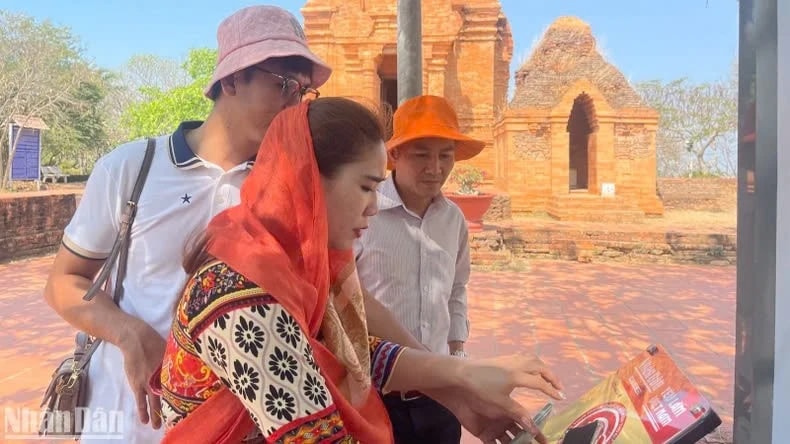 Kết nối các địa danh lịch sử, văn hóa ở Bình Thuận trong dự án “Yêu lắm Việt Nam”