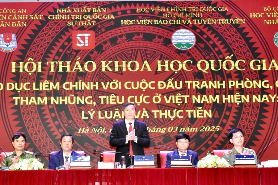 Đẩy mạnh giáo dục liêm chính để "triệt tiêu" tham nhũng, tiêu cực