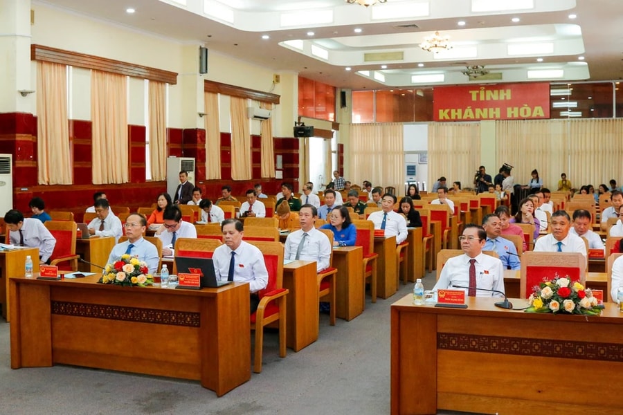 HĐND tỉnh Khánh Hòa thông qua 17 nghị quyết quan trọng tại Kỳ họp thứ 17