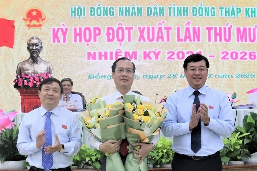  Ông Trần Trí Quang giữ chức Chủ tịch UBND tỉnh Đồng Tháp