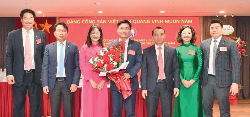 "Đoàn kết - Dân chủ - Bản lĩnh - Đột phá - Phát triển"