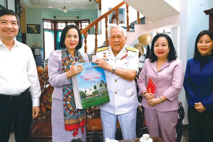 Phó Chủ tịch Quốc hội Nguyễn Thị Thanh tri ân người có công tại Phú Yên