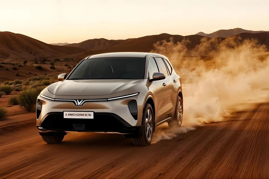 Hơn 600 người đặt mua VinFast Green mỗi giờ: Xe điện trở thành lựa chọn của mọi nhà