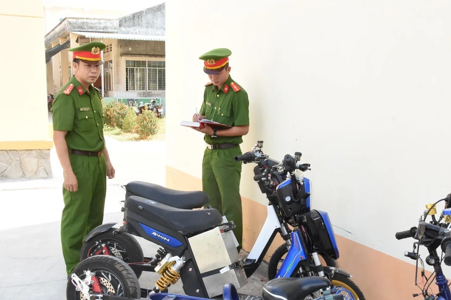 Công an tỉnh Tiền Giang cảnh báo tình trạng học sinh "độ" xe đạp điện