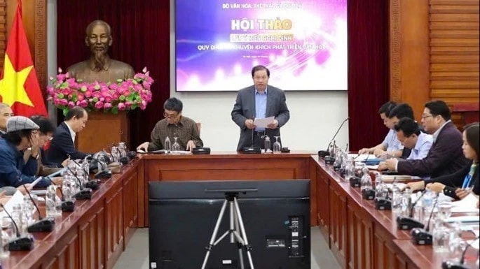 Tạo không gian mở phát triển văn học