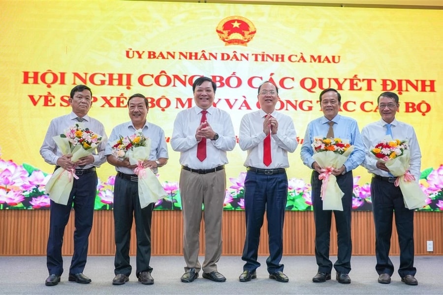 Xây dựng bộ máy tinh gọn, hiệu lực
