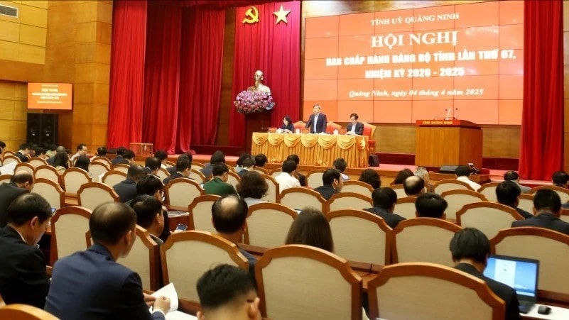 Sắp xếp đơn vị hành chính, lựa chọn cán bộ cho cơ sở