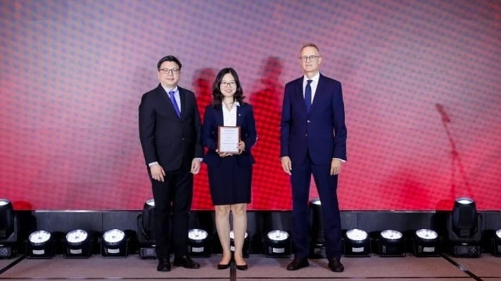 Vietcombank ghi dấu ấn với các giải thưởng vươn tầm khu vực và thế giới