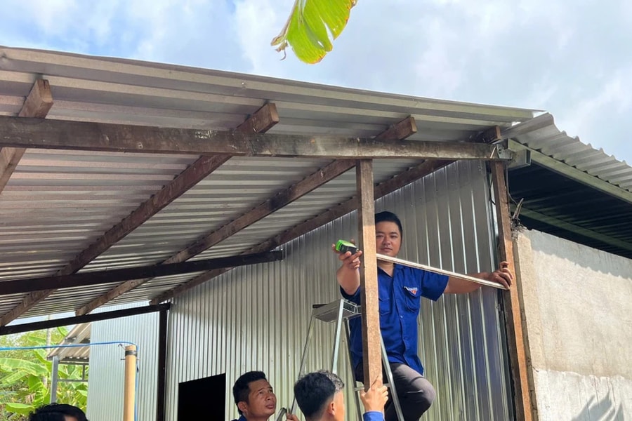 Bài 2: Người trẻ viết lên câu chuyện đẹp