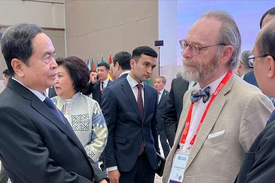 Chủ tịch Quốc hội Trần Thanh Mẫn tham dự các phiên thảo luận chung của Đại hội đồng IPU-150