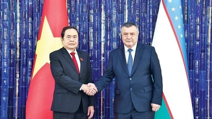 Chủ tịch Quốc hội Trần Thanh Mẫn hội đàm với Chủ tịch Hạ viện Quốc hội Uzbekistan 