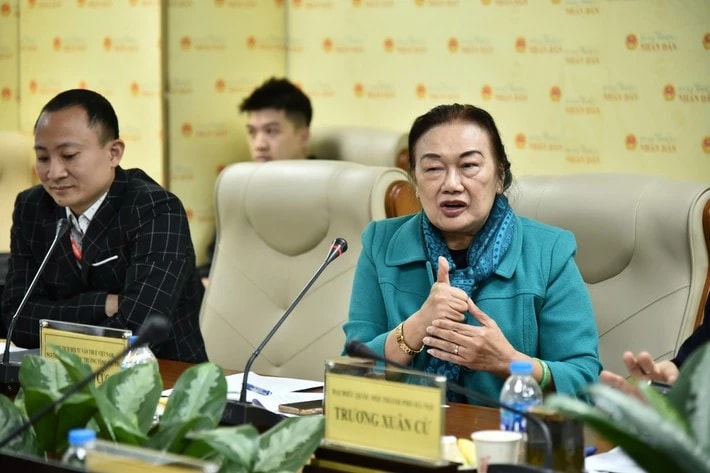  Xem xét thuế tiêu thụ đặc biệt cho xe pick - up chở hàng cabin kép 