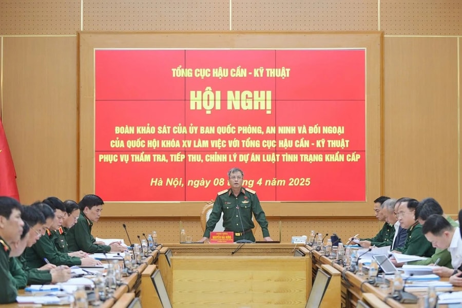 Đoàn khảo sát của Ủy ban Quốc phòng, An ninh và Đối ngoại làm việc với Tổng cục Hậu cần - Kỹ thuật