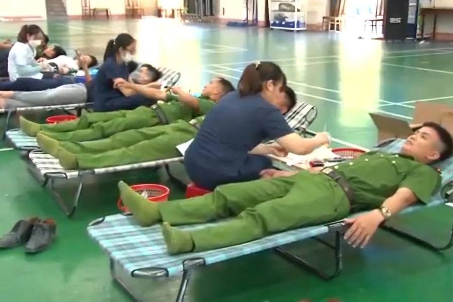“Ngân hàng máu sống” Công an tỉnh Quảng Nam, sẵn sàng mọi lúc hiến máu cứu người 
