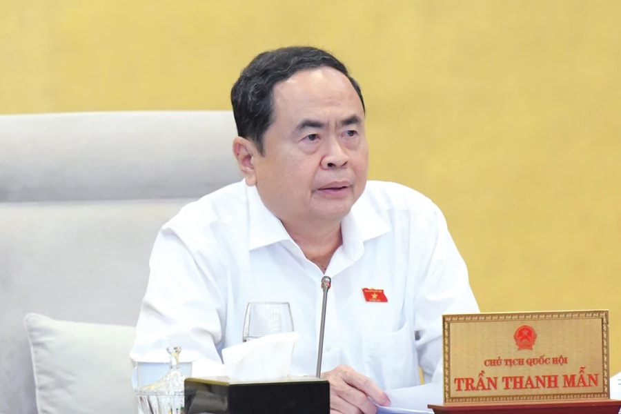 Nghị quyết về việc thành lập Ban Soạn thảo dự thảo Nghị quyết sửa đổi, bổ sung một số điều của Nội quy kỳ họp Quốc hội ban hành kèm theo Nghị quyết số 71/2022/QH15 ngày 15/11/2022 của Quốc hội