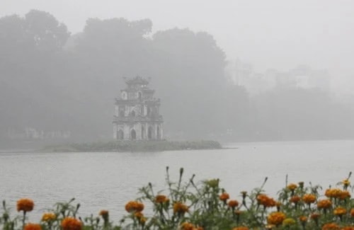 Dự báo thời tiết ngày 10.4: Khu vực Bắc Bộ mưa phùn nồm ẩm, Nam Bộ nắng nóng gay gắt