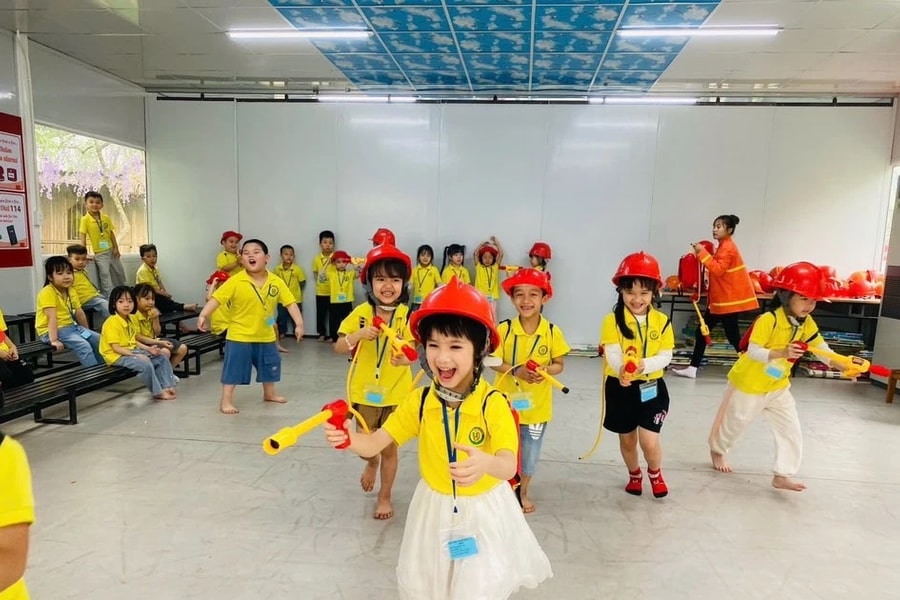 Đề xuất phổ cập giáo dục mầm non cho trẻ mẫu giáo từ 3 đến 5 tuổi