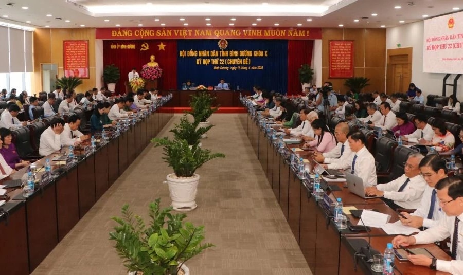 Thông qua 8 nghị quyết về đầu tư công, quy hoạch, đất đai