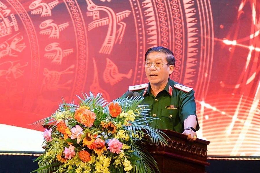 Tinh lọc, lưu giữ, trao truyền những nét tiêu biểu nhất về bộ đội Cụ Hồ